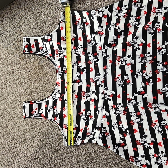 Torrid Disney Mickey and Minnie Dress Size 5X - Picture 8 of 16